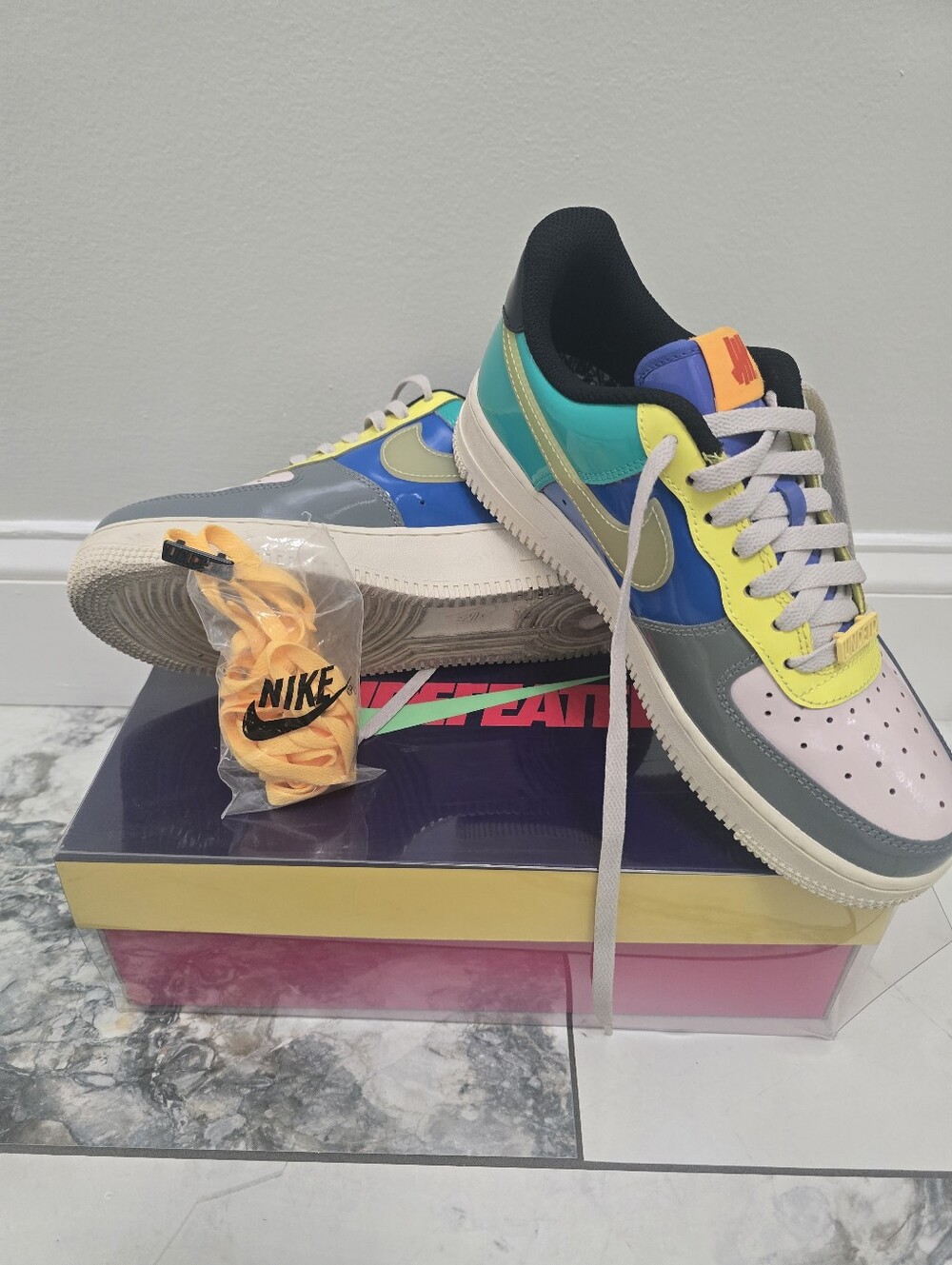 Nike Air Force 1 - Undefeated Collaboration - Like New With Box - Picture 5 of 11